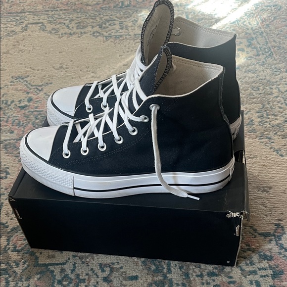Converse Classic Black and White High-Tops platform - Picture 5 of 6